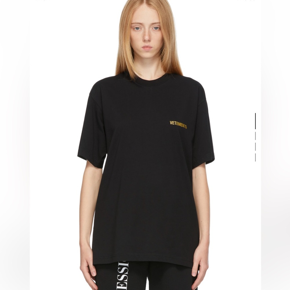 VETEMENTS Black & Gold Logo T-Shirt